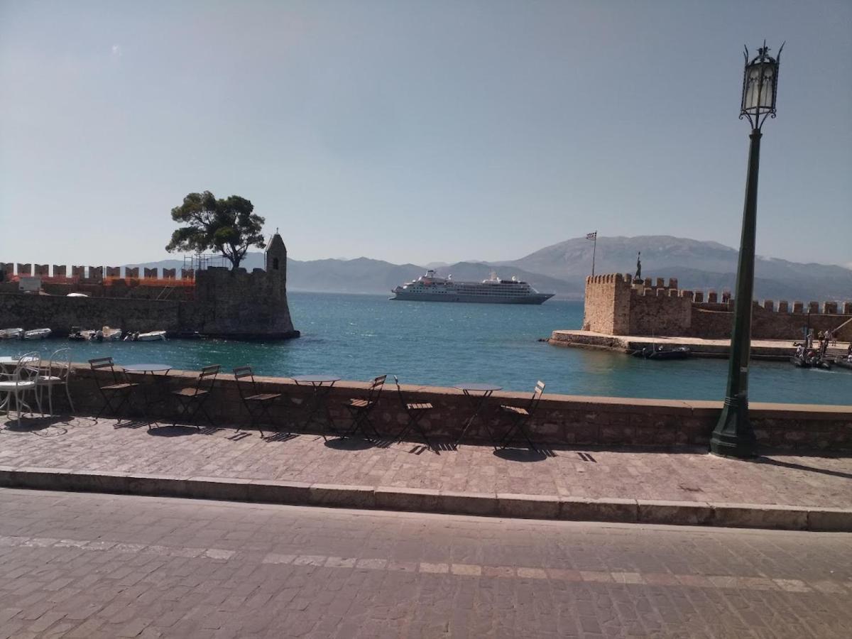 Nafpaktos Studio In Port Ιι 外观 照片