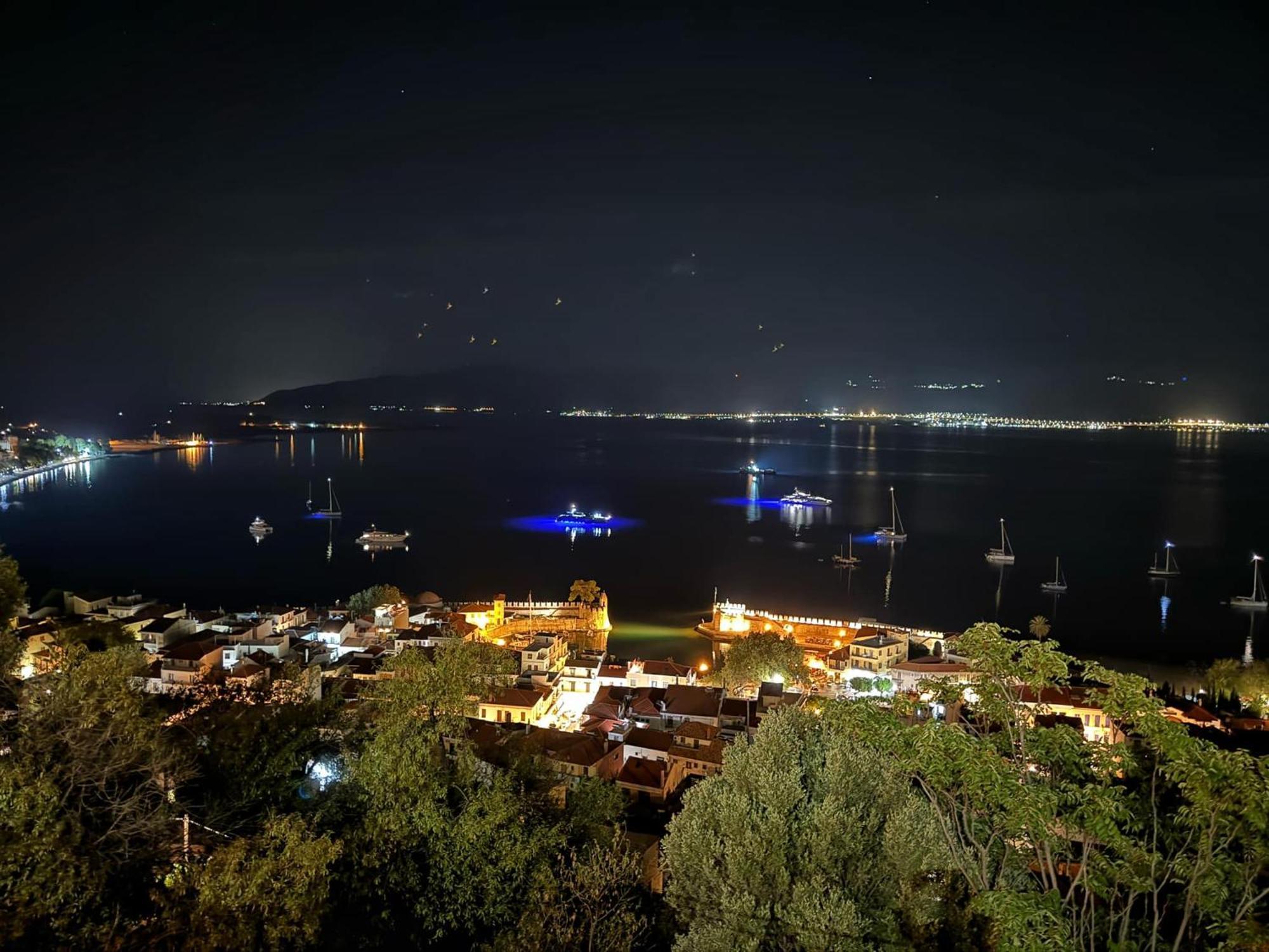 Nafpaktos Studio In Port Ιι 外观 照片